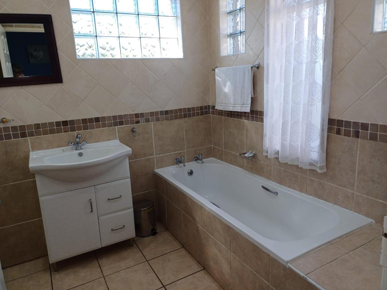 Orchard Guesthouse Bloemfontein Exterior photo